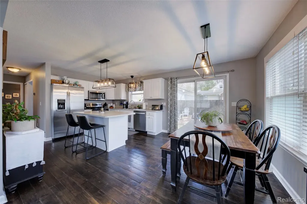7395 Harrington Drive Hamburg Township MI 48116