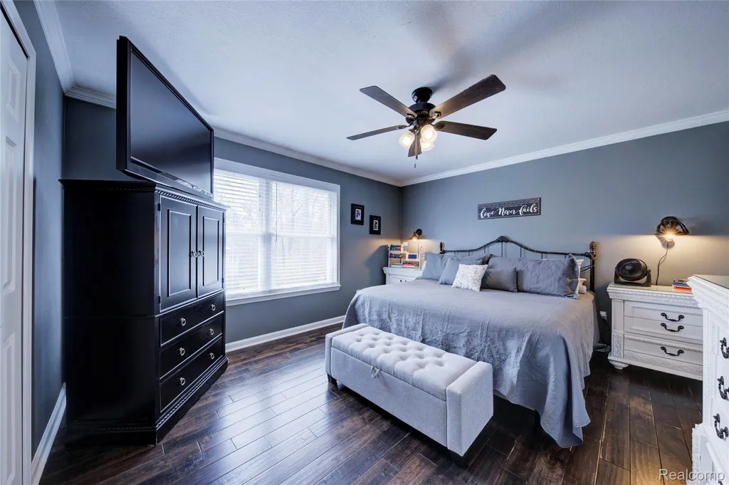 7395 Harrington Drive Hamburg Township MI 48116