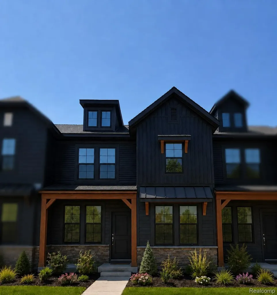 222 Lantana Drive Brighton City MI 48116