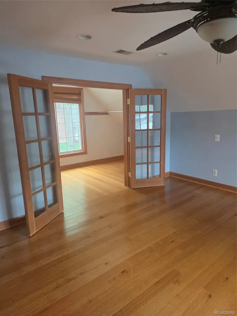 24540 Emerson Street Dearborn City MI 48124
