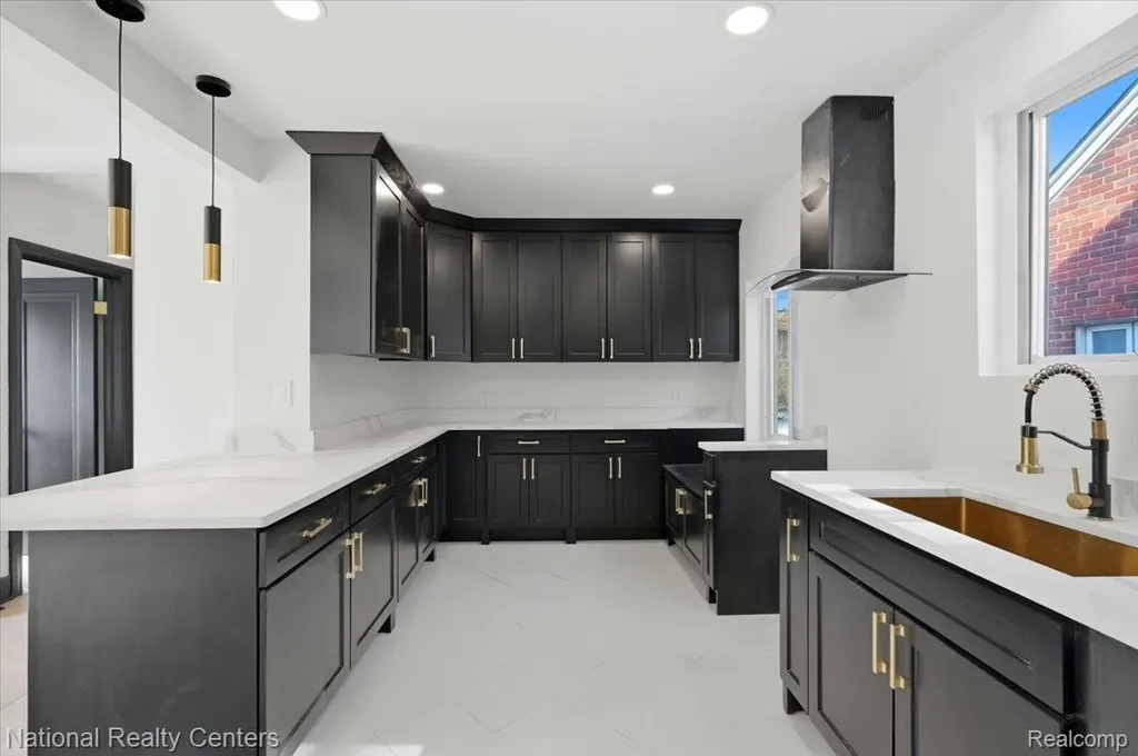 18403 Stoepel Street Detroit City MI 48221