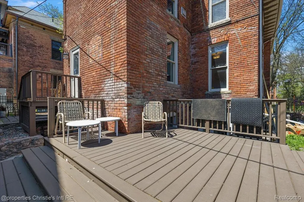 691 W Canfield Street Detroit City MI 48201