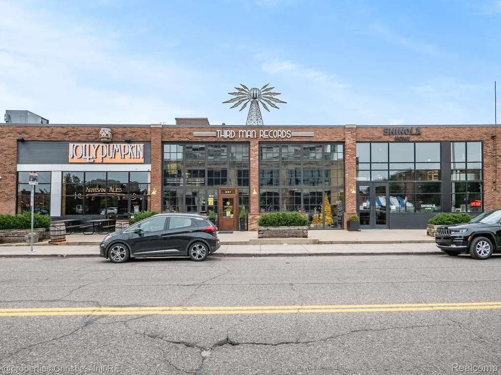 691 W Canfield Street Detroit City MI 48201