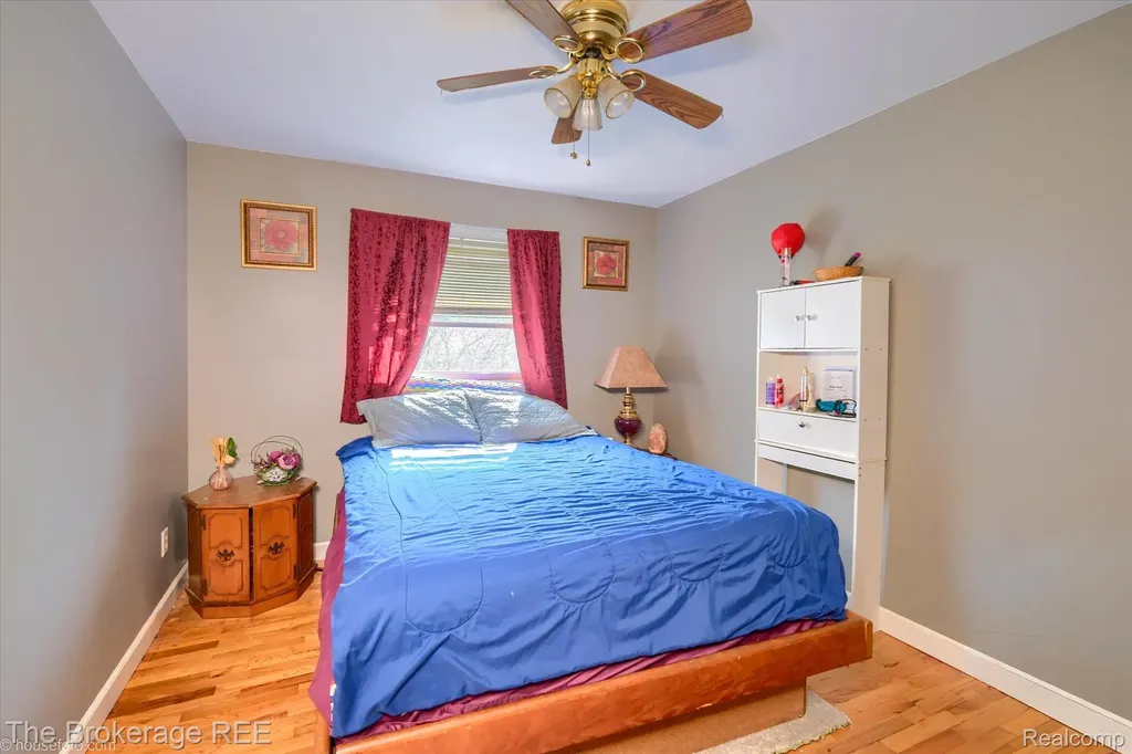 5477 Hopkins Road Genesee Charter Township MI 48506