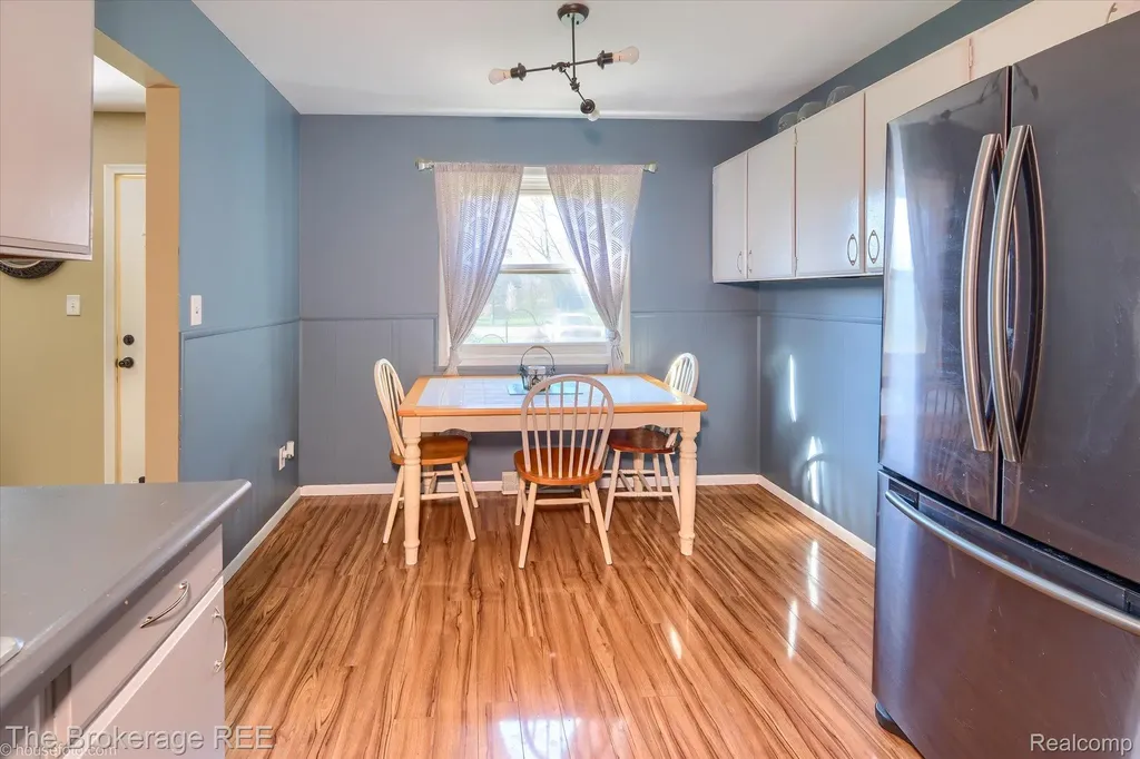 5477 Hopkins Road Genesee Charter Township MI 48506