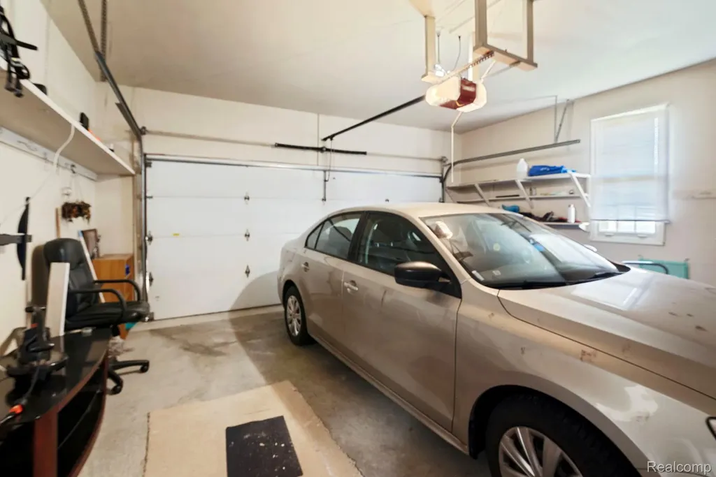 15487 Orchard Ridge Drive Clinton Charter Township MI 48038