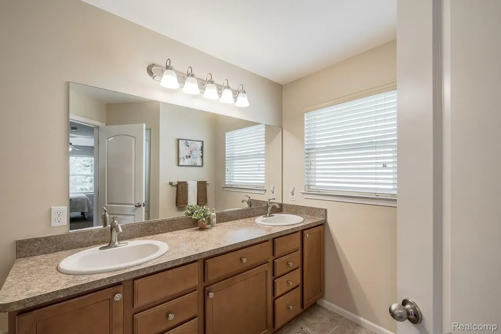 6150 Timberstone Way Independence Charter Township MI 48346