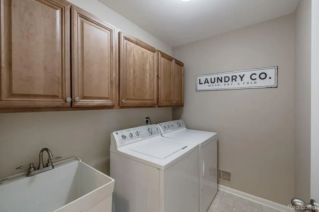6150 Timberstone Way Independence Charter Township MI 48346