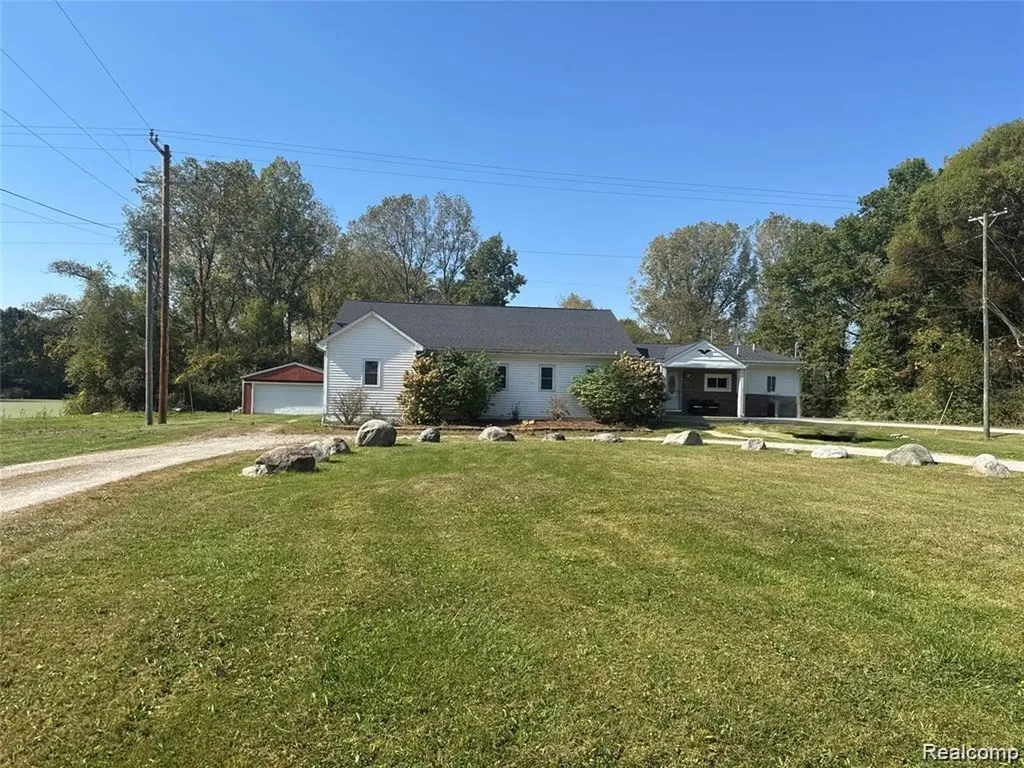 1290 Hunter Road Brighton City MI 48114