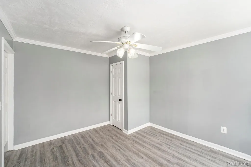 1290 Hunter Road Brighton City MI 48114