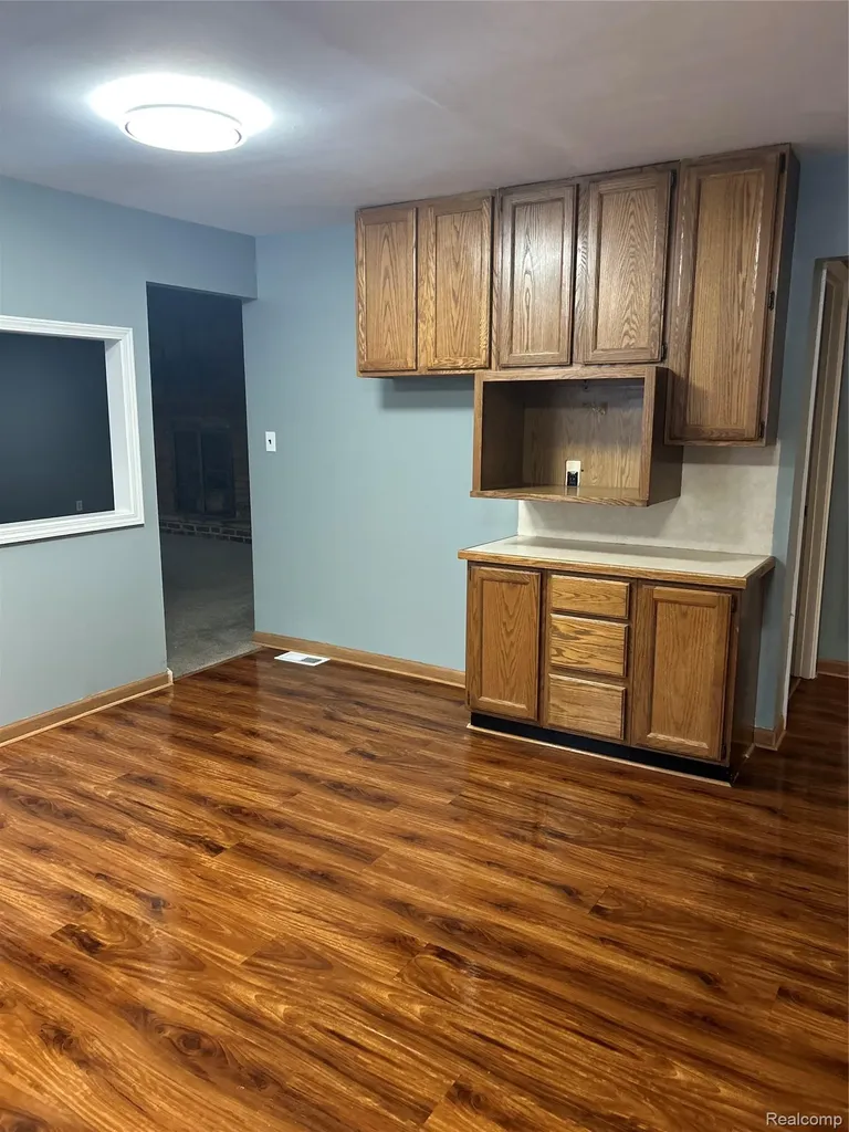 1290 Hunter Road Brighton City MI 48114