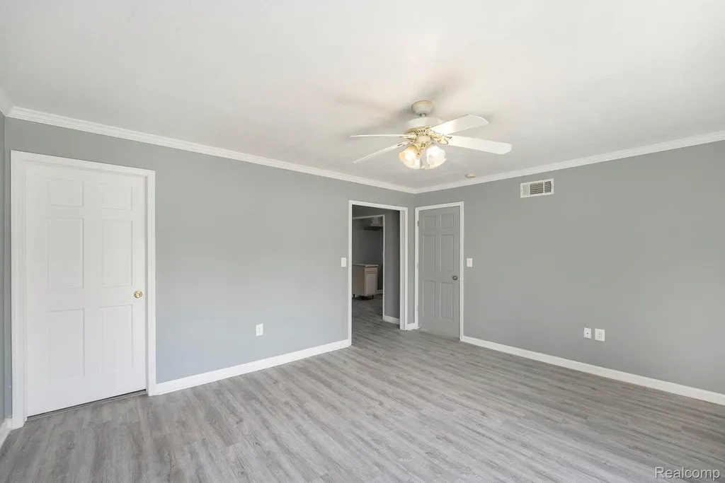 1290 Hunter Road Brighton City MI 48114