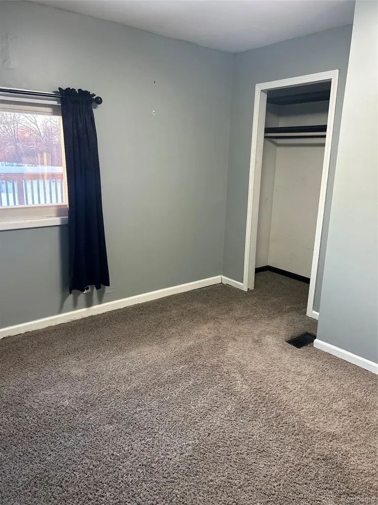 1290 Hunter Road Brighton City MI 48114