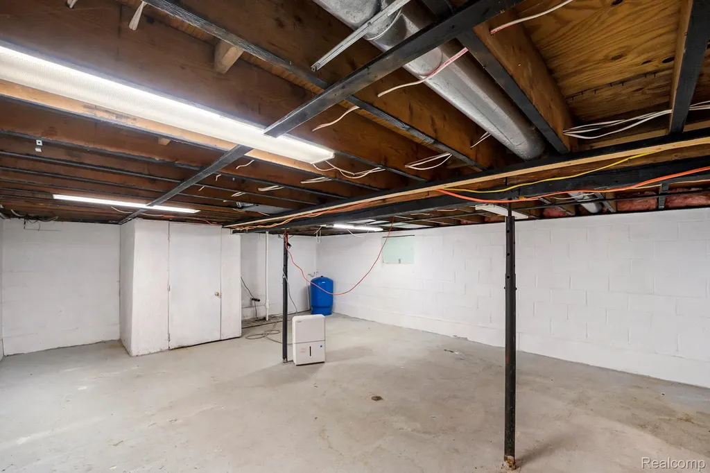 1290 Hunter Road Brighton City MI 48114