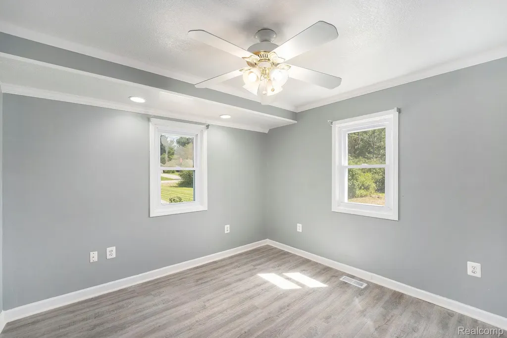 1290 Hunter Road Brighton City MI 48114