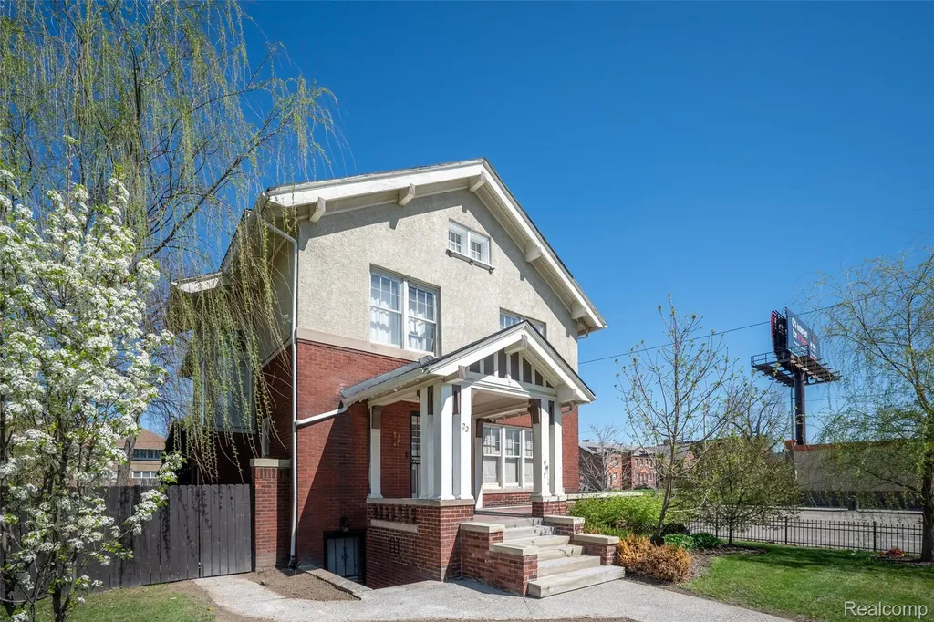 22 Edison Street Detroit City MI 48202