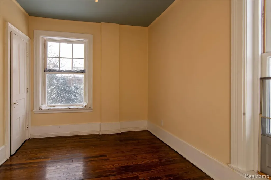22 Edison Street Detroit City MI 48202
