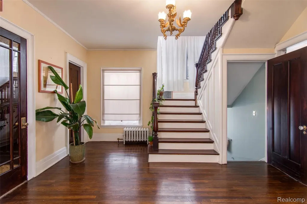 22 Edison Street Detroit City MI 48202