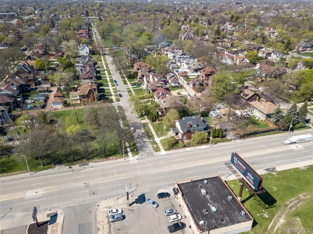 22 Edison Street Detroit City MI 48202