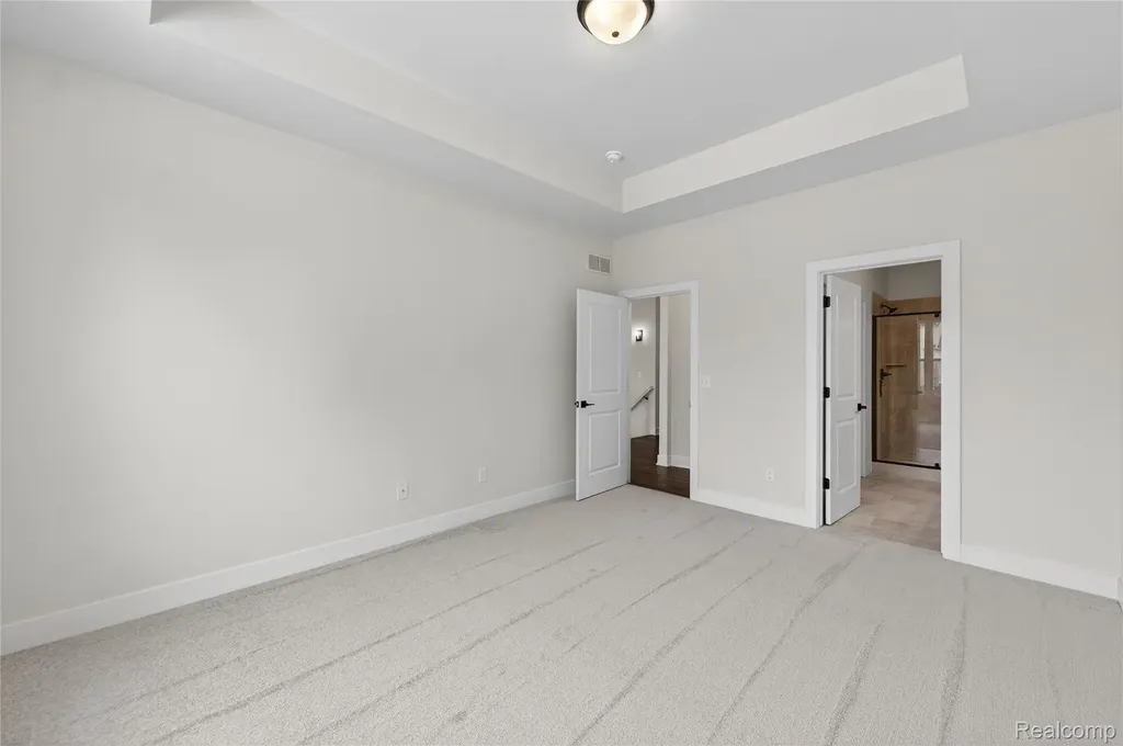 1490 Turner Drive Commerce Charter Township MI 48390