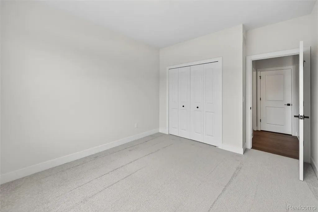 1490 Turner Drive Commerce Charter Township MI 48390