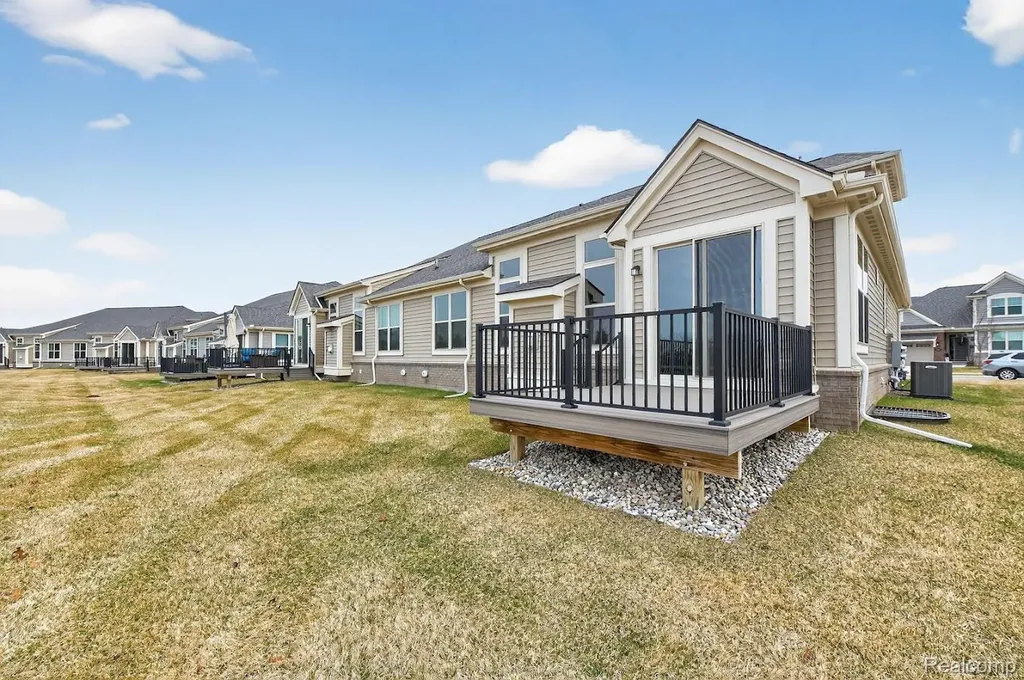 3736 Chatham Place Brighton Township MI 48114