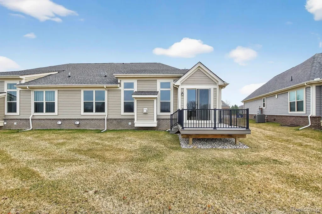 3736 Chatham Place Brighton Township MI 48114