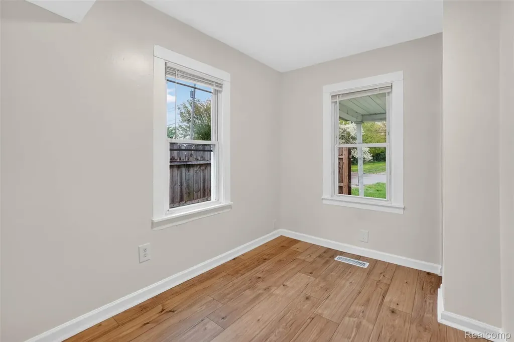 4910 Hughes Road Lansing City MI 48910