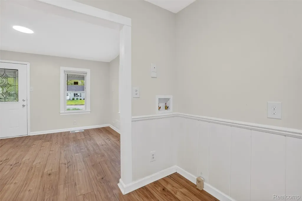 4910 Hughes Road Lansing City MI 48910