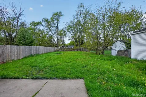 4910 Hughes Road Lansing City MI 48910