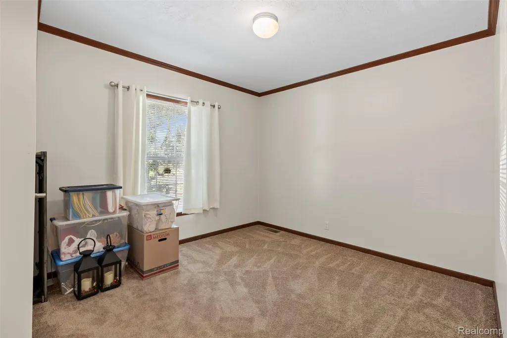 3544 Midsummer Lane Salem Township MI 48167