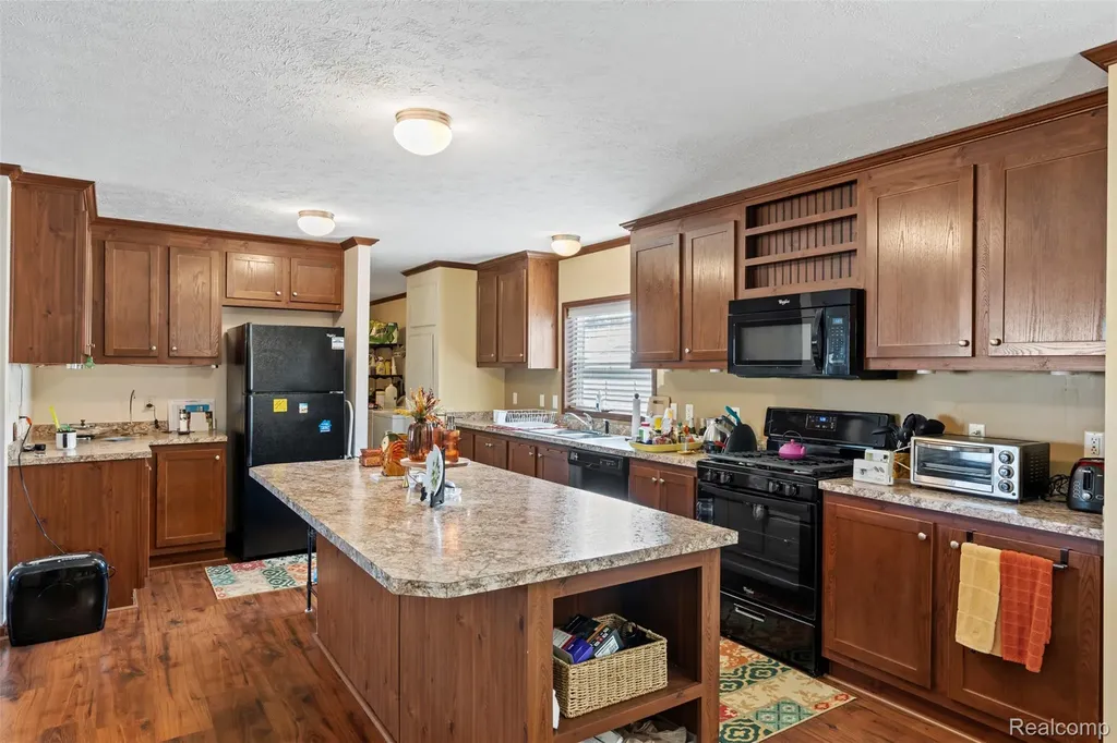 3544 Midsummer Lane Salem Township MI 48167