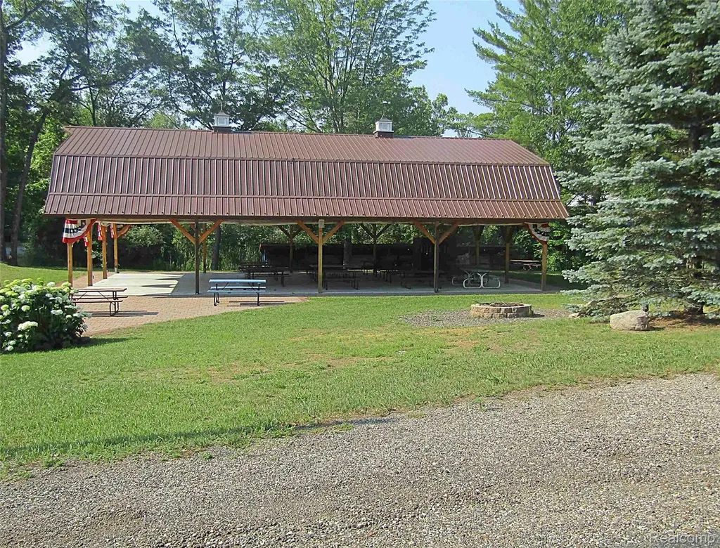 1820 Onondaga Trail Churchill Township MI 48661