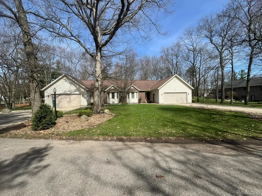 5741 Tipperary Drive Caseville Township MI 48725
