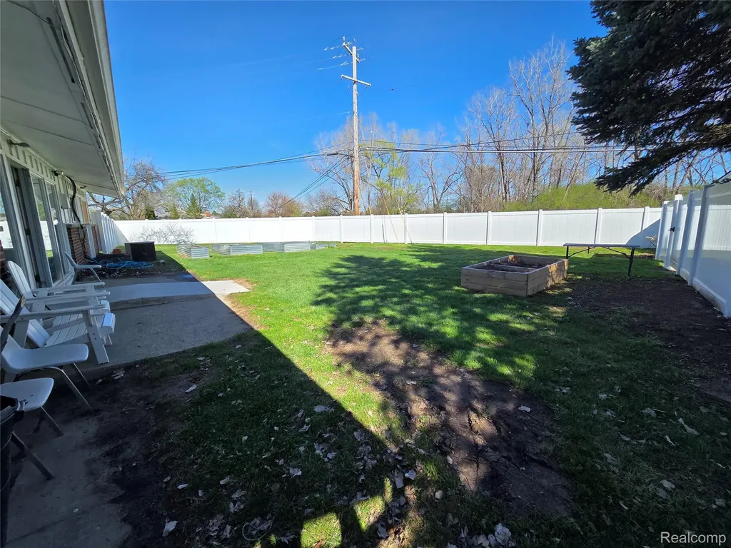 34354 Moravian Drive Sterling Heights City MI 48312