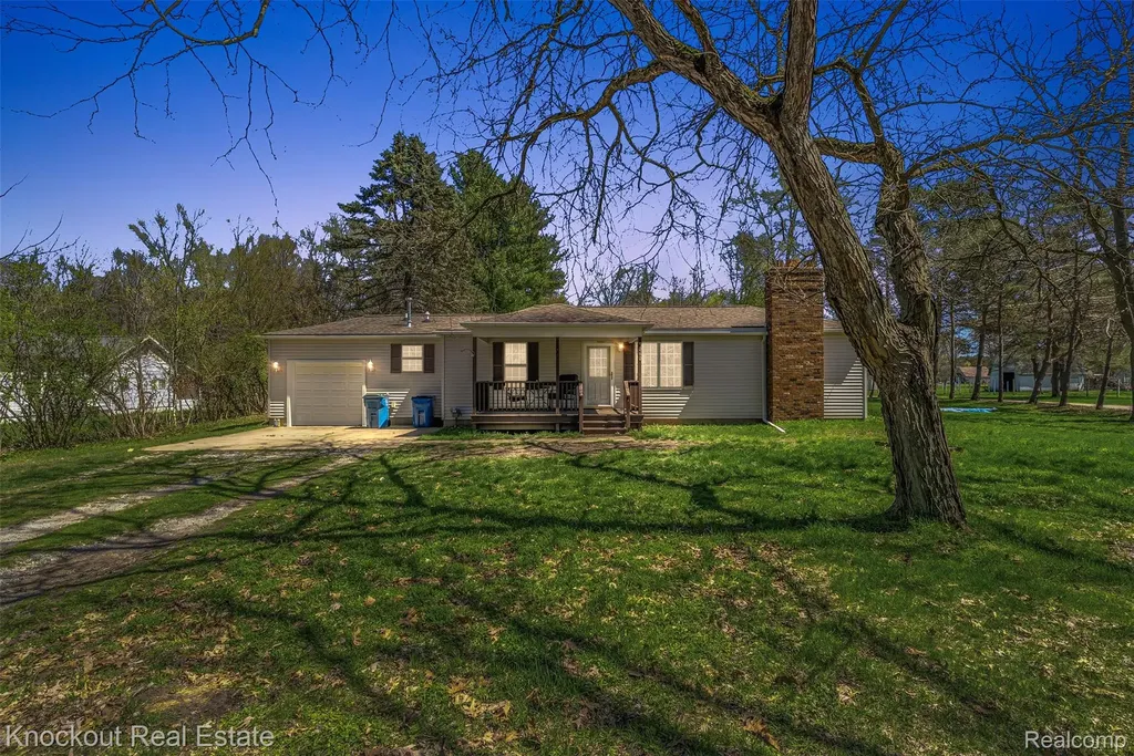 9060 N Mckinley Road Montrose Charter Township MI 48433