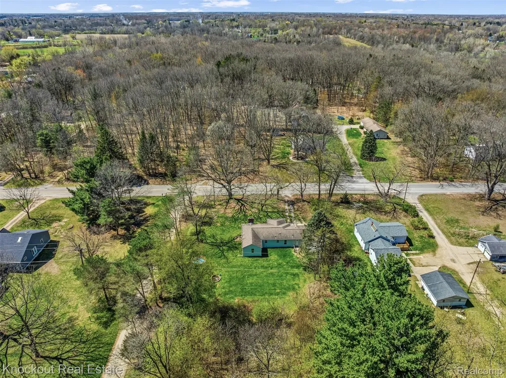 9060 N Mckinley Road Montrose Charter Township MI 48433
