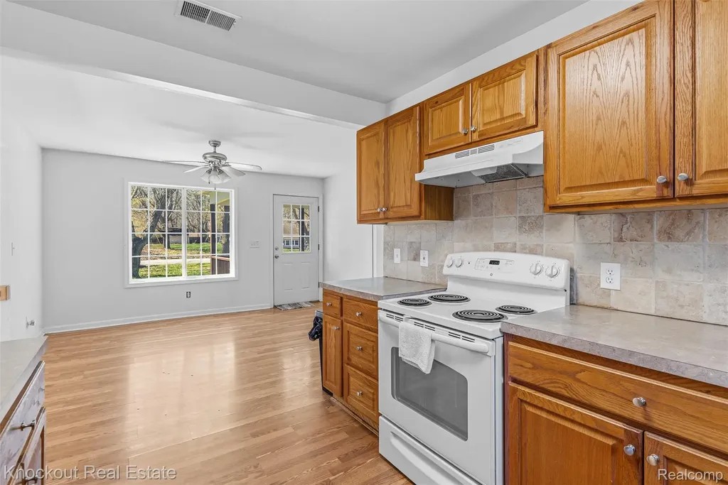 9060 N Mckinley Road Montrose Charter Township MI 48433