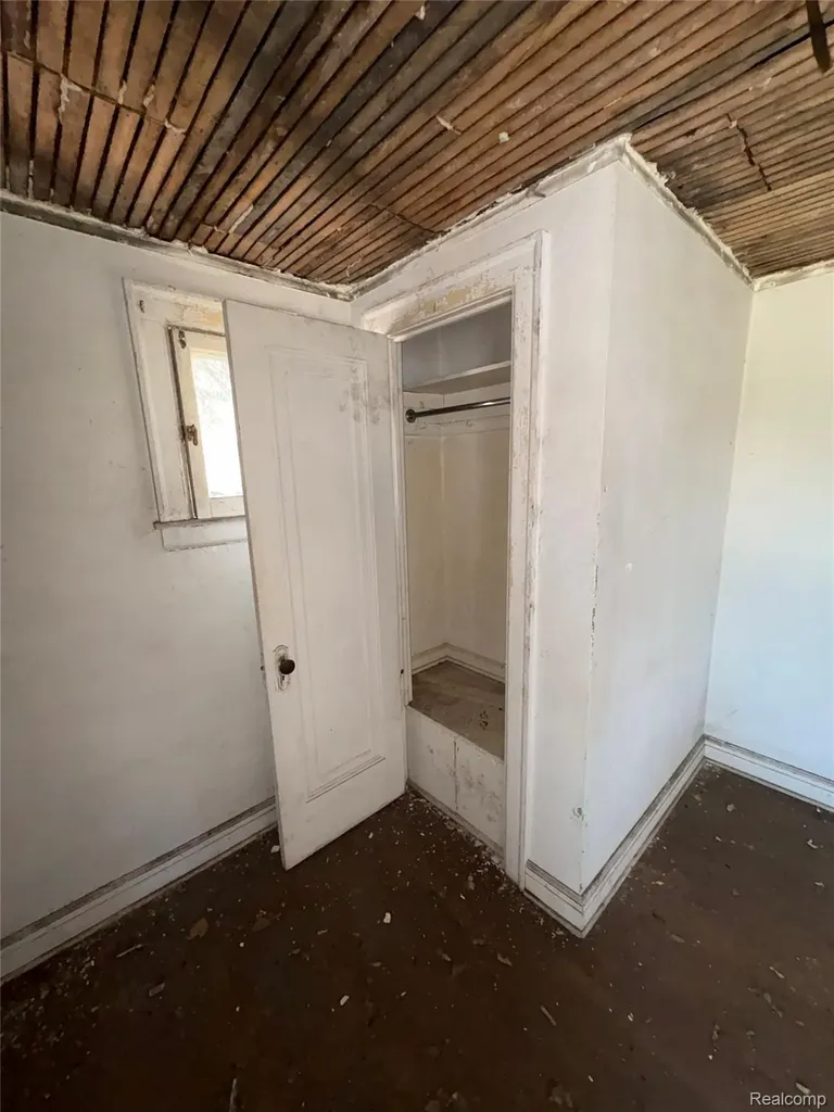 18562 Lumpkin Street Detroit City MI 48234