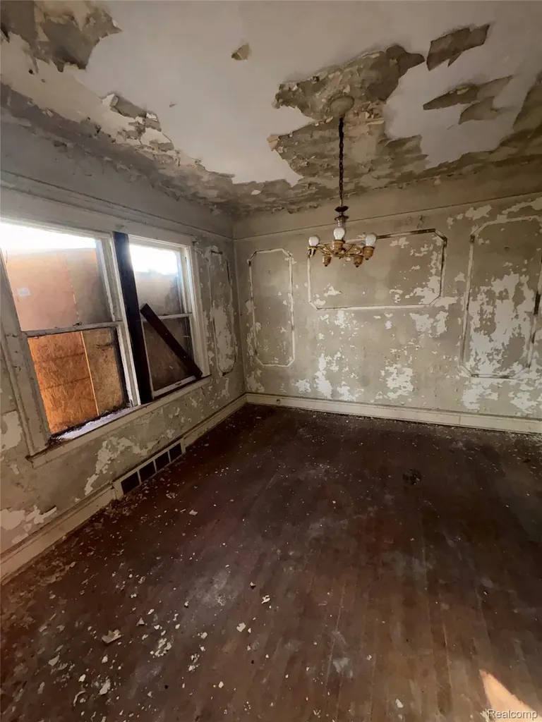 18562 Lumpkin Street Detroit City MI 48234