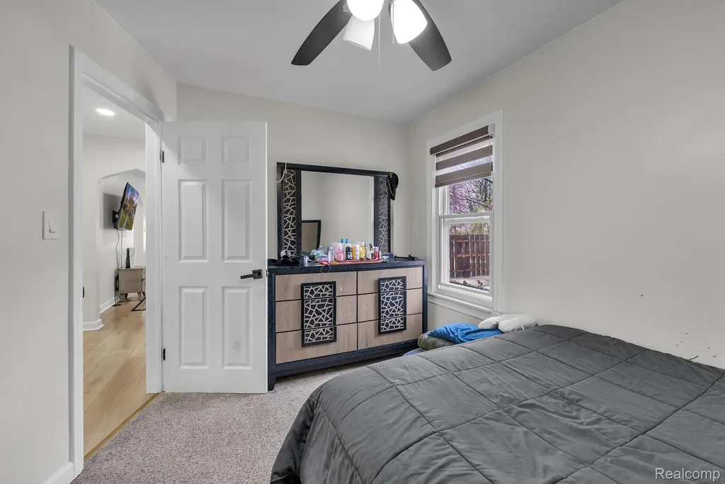 6964 Nightingale Street Dearborn Heights City MI 48127