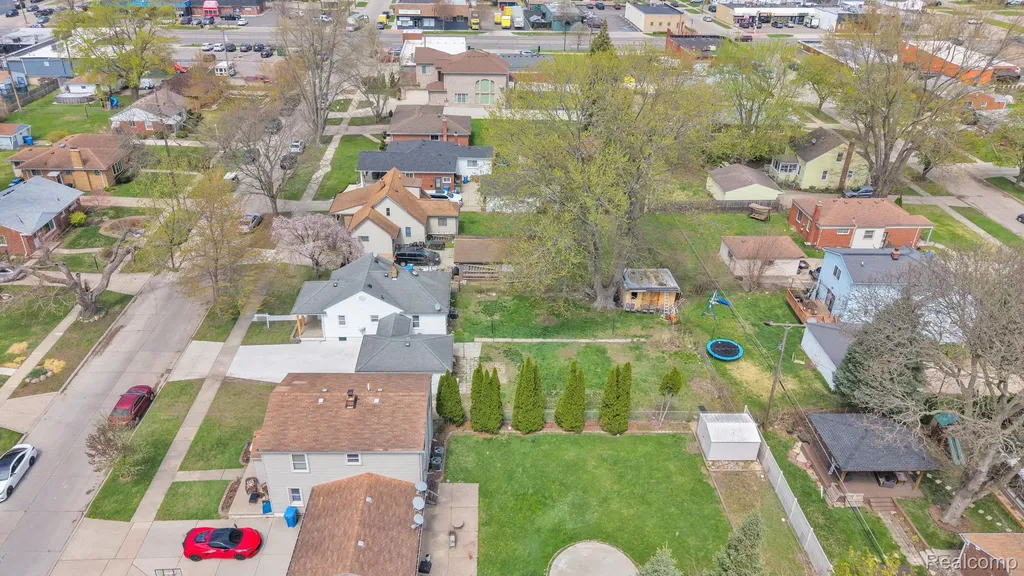 6964 Nightingale Street Dearborn Heights City MI 48127