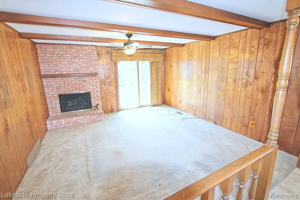 22512 Corteville Street St. Clair Shores City MI 48081