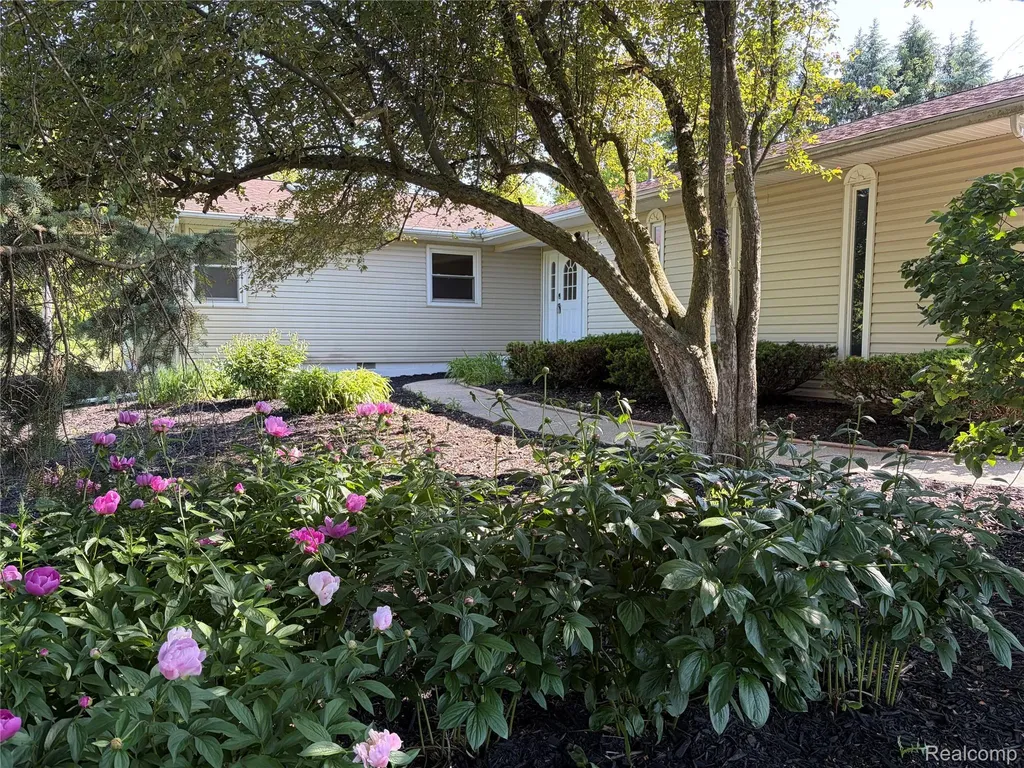 7828 Fosdick Road Pittsfield Charter Township MI 48176