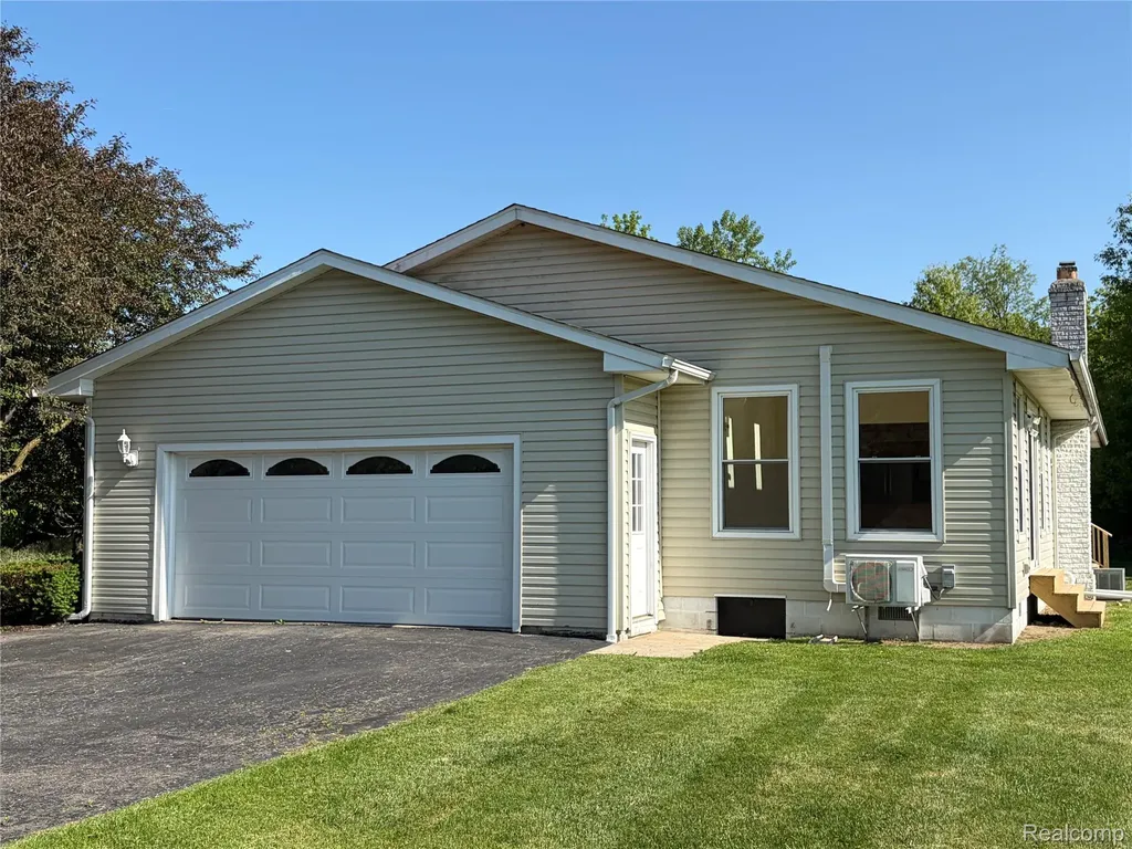 7828 Fosdick Road Pittsfield Charter Township MI 48176