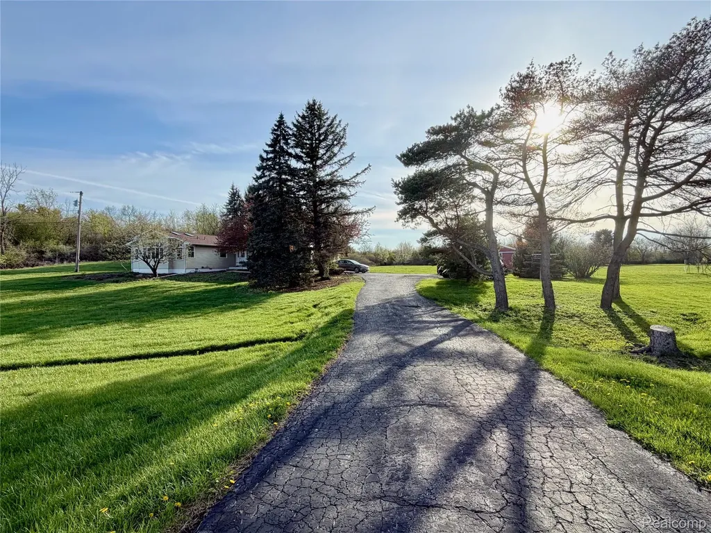 7828 Fosdick Road Pittsfield Charter Township MI 48176
