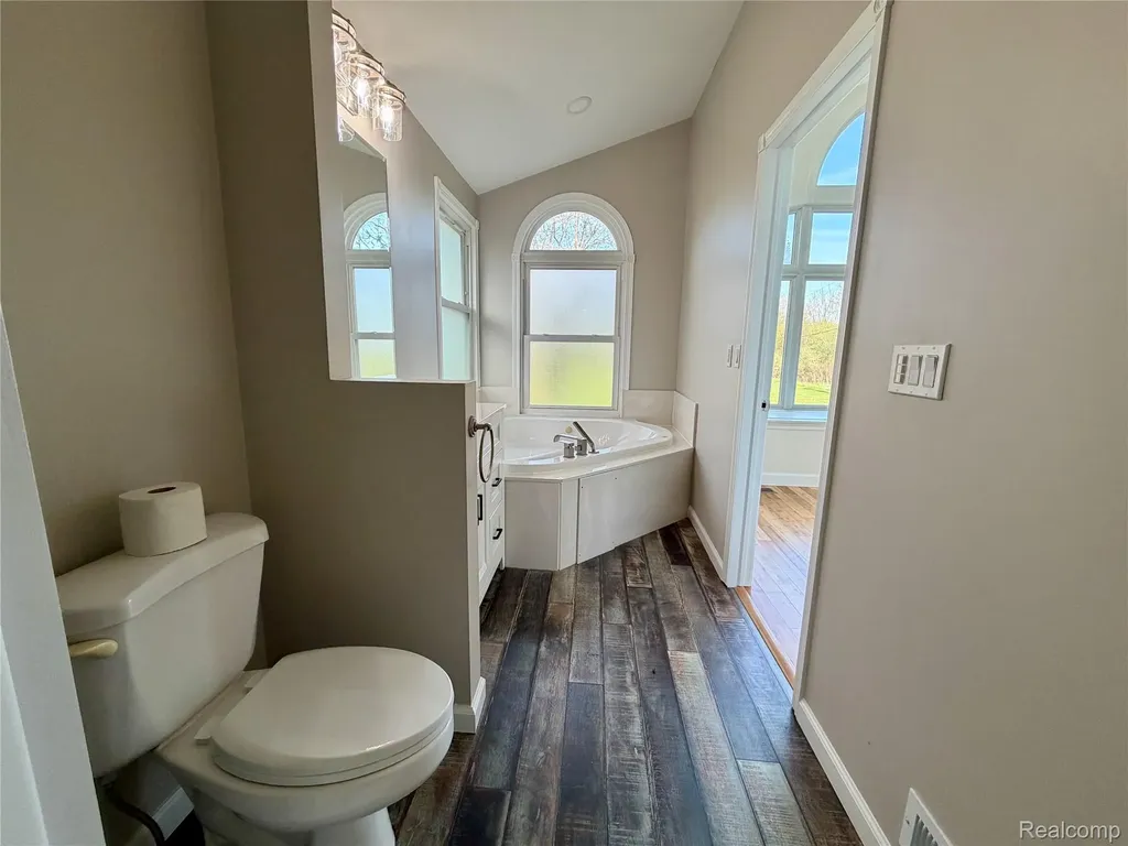 7828 Fosdick Road Pittsfield Charter Township MI 48176
