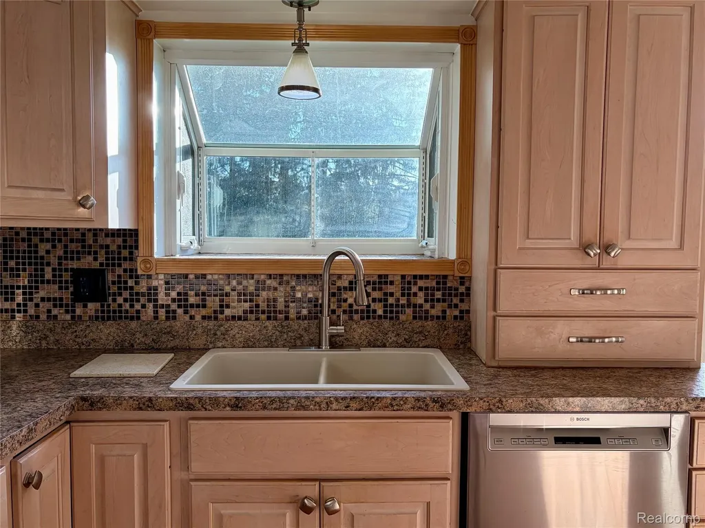 7828 Fosdick Road Pittsfield Charter Township MI 48176