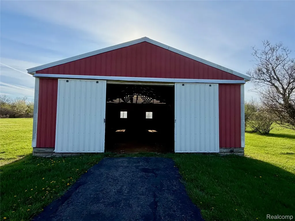 7828 Fosdick Road Pittsfield Charter Township MI 48176