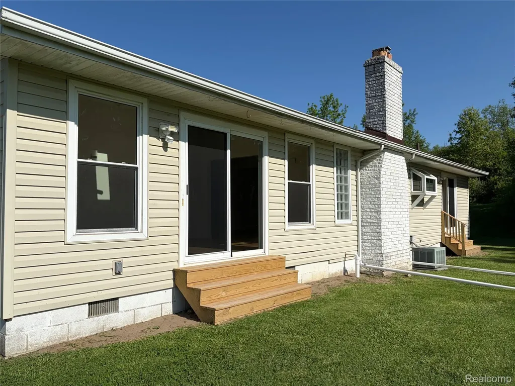 7828 Fosdick Road Pittsfield Charter Township MI 48176
